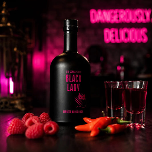 gratis Himbeer Habanero Likör | Black Lady Schnapsidee |  35%